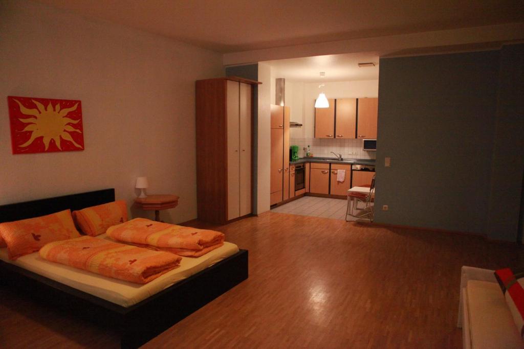 Haus Enteresan Aparthotel Кьолн Стая снимка